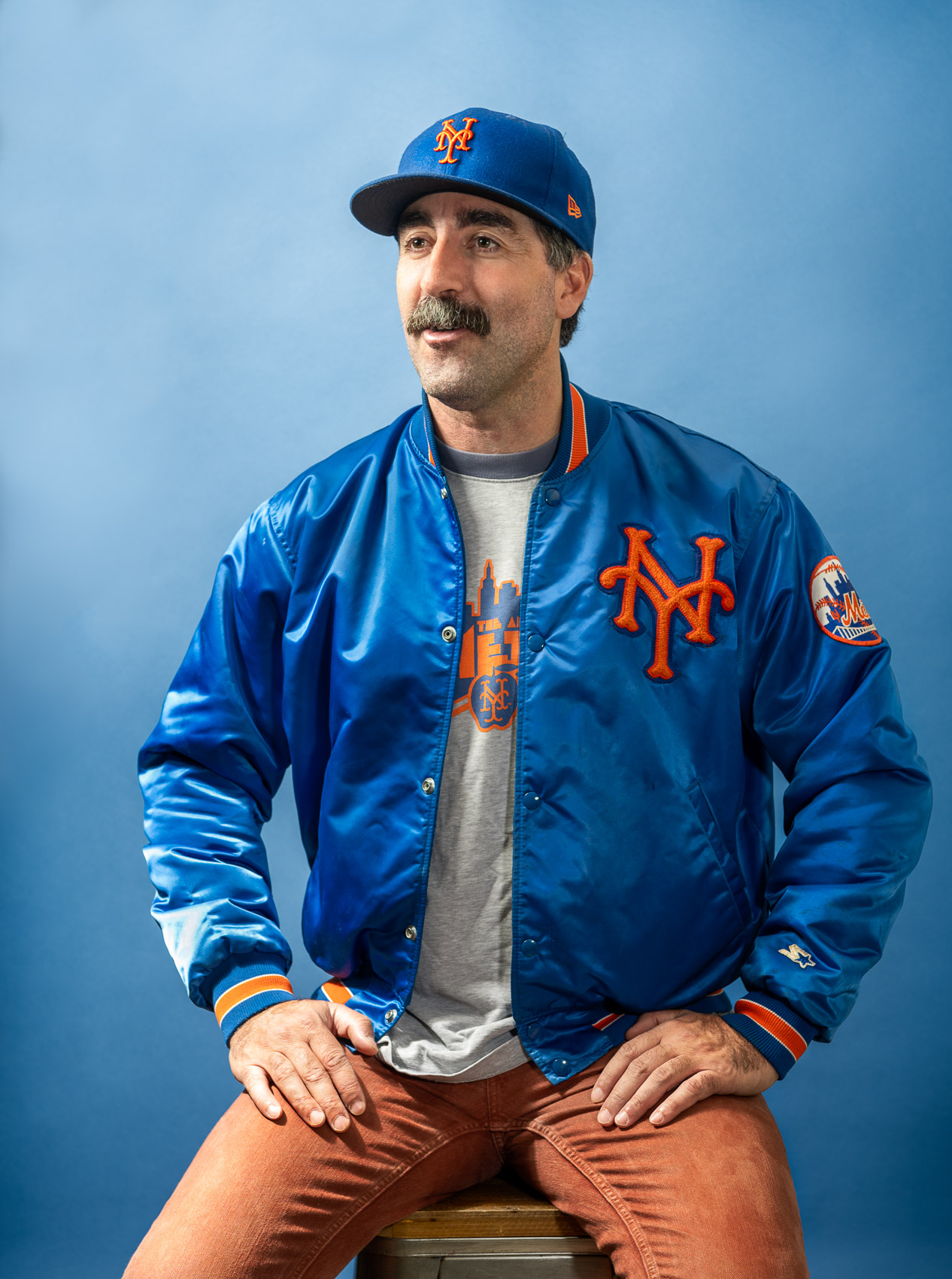 Portrait of comedian and Mets fan Joe Praino by Los Angeles Portrait Photographer David Zentz